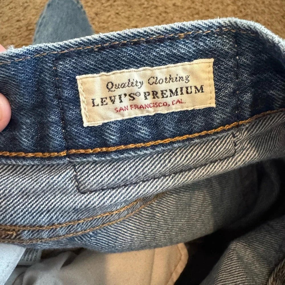 Levi's 501 Distressed Classic Denim Jeans 26x26
